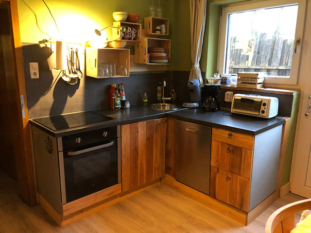 Appartement Kiko></td>
  </tr>
    <tr>
    <td>&nbsp;</td>
  </tr>
  <tr>
    <td align=